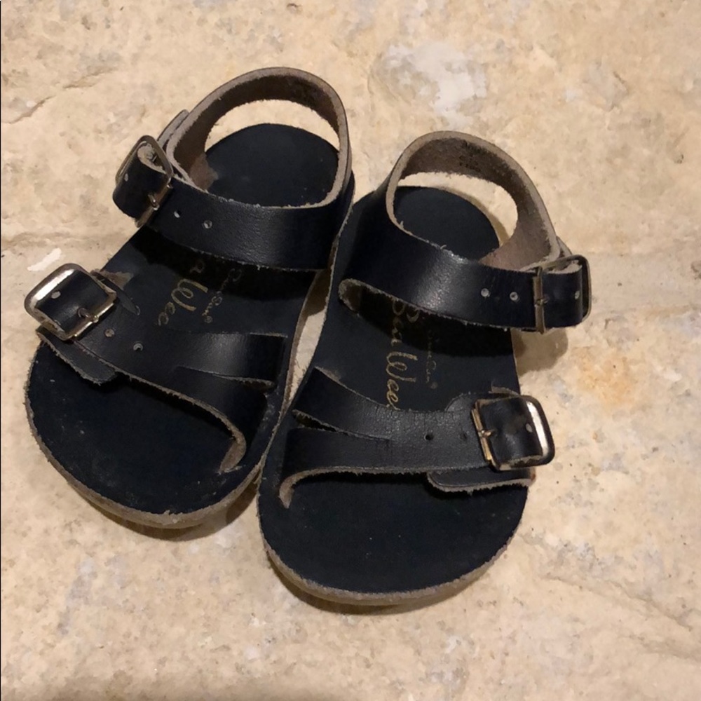 Navy blue Sea Wee saltwater Sandals sz 3